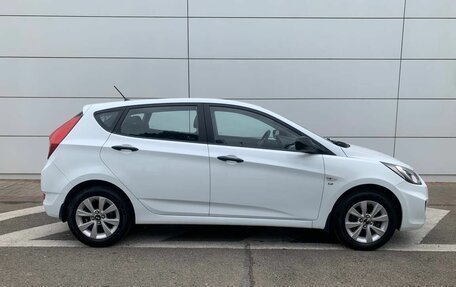 Hyundai Solaris II рестайлинг, 2013 год, 850 000 рублей, 5 фотография