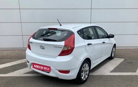 Hyundai Solaris II рестайлинг, 2013 год, 850 000 рублей, 8 фотография