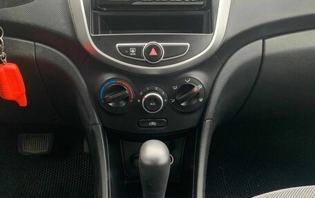 Hyundai Solaris II рестайлинг, 2013 год, 850 000 рублей, 15 фотография