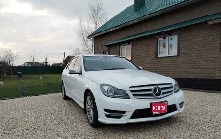 Mercedes-Benz C-Класс, 2014 год, 1 600 000 рублей, 1 фотография