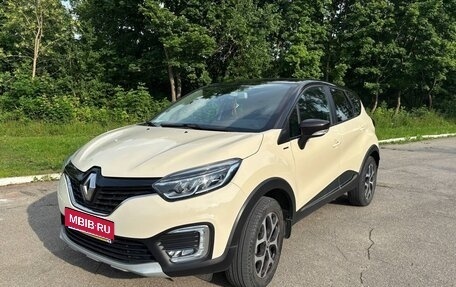 Renault Kaptur I рестайлинг, 2018 год, 1 650 000 рублей, 1 фотография