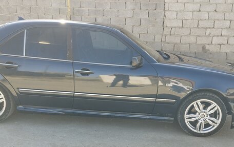Mercedes-Benz E-Класс, 1996 год, 400 000 рублей, 6 фотография