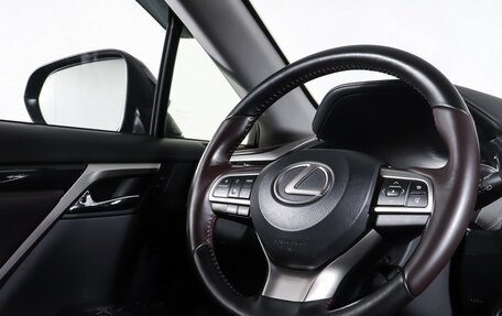 Lexus RX IV рестайлинг, 2020 год, 5 290 000 рублей, 17 фотография