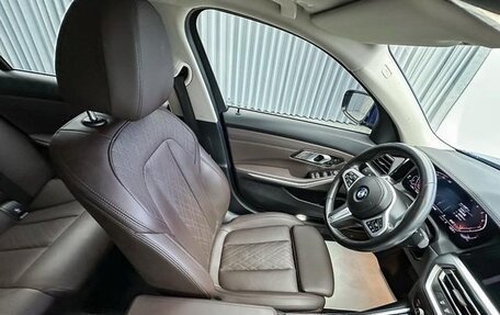 BMW 3 серия, 2021 год, 3 256 660 рублей, 21 фотография