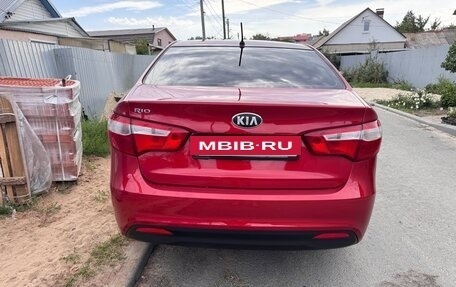 KIA Rio III рестайлинг, 2013 год, 740 000 рублей, 2 фотография