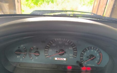 Mitsubishi Galant VIII, 2002 год, 180 000 рублей, 8 фотография