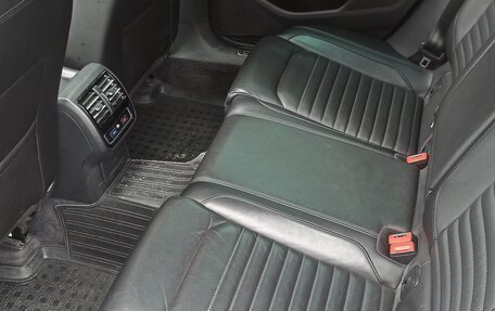 Volkswagen Passat B8 рестайлинг, 2017 год, 2 000 000 рублей, 9 фотография