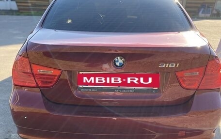 BMW 3 серия, 2010 год, 950 000 рублей, 4 фотография