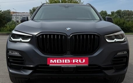 BMW X5, 2019 год, 5 300 000 рублей, 3 фотография