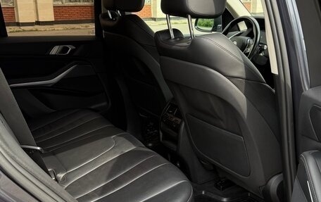 BMW X5, 2019 год, 5 300 000 рублей, 14 фотография