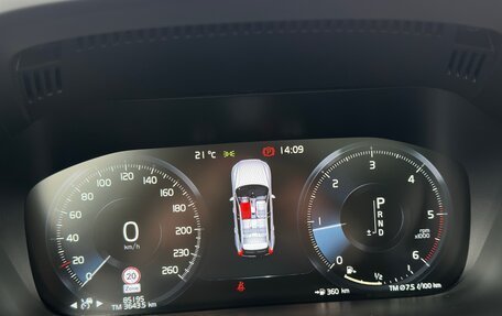 Volvo XC60 II, 2019 год, 3 500 000 рублей, 13 фотография