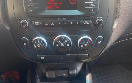 KIA Soul II рестайлинг, 2014 год, 1 370 000 рублей, 19 фотография
