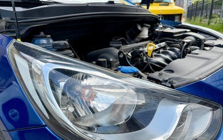 Hyundai Solaris II рестайлинг, 2012 год, 9 фотография