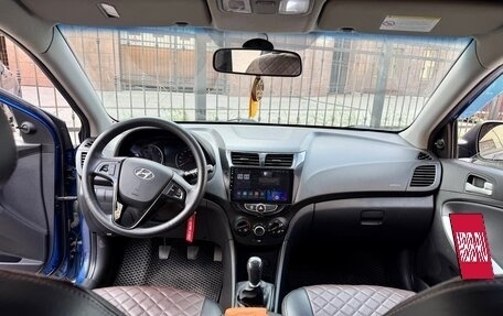 Hyundai Solaris II рестайлинг, 2012 год, 11 фотография