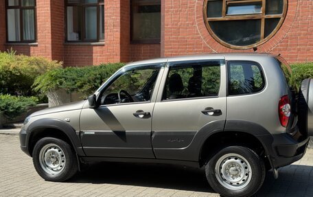 Chevrolet Niva I рестайлинг, 2013 год, 700 000 рублей, 9 фотография