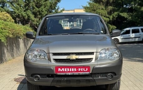 Chevrolet Niva I рестайлинг, 2013 год, 700 000 рублей, 2 фотография