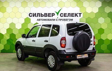Chevrolet Niva I рестайлинг, 2018 год, 850 000 рублей, 6 фотография
