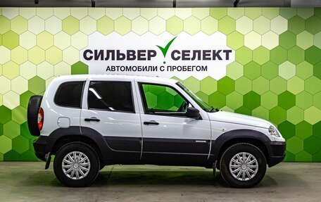 Chevrolet Niva I рестайлинг, 2018 год, 850 000 рублей, 8 фотография