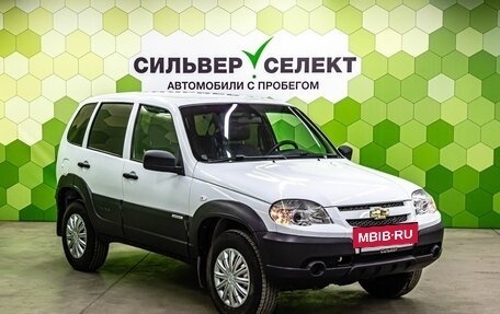 Chevrolet Niva I рестайлинг, 2018 год, 850 000 рублей, 5 фотография