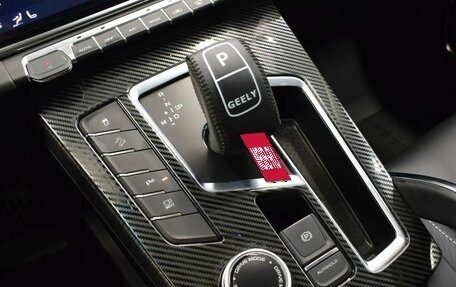 Geely Atlas, 2024 год, 2 380 000 рублей, 14 фотография