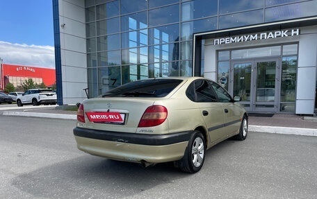 Toyota Avensis III рестайлинг, 2001 год, 320 000 рублей, 6 фотография