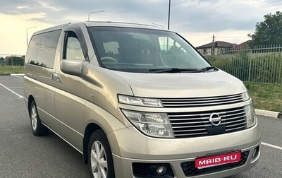 Nissan Elgrand III, 2002 год, 800 000 рублей, 1 фотография