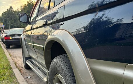 Mitsubishi Pajero Sport II рестайлинг, 2001 год, 670 000 рублей, 16 фотография