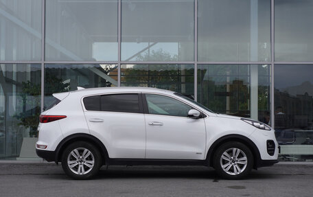 KIA Sportage IV рестайлинг, 2017 год, 1 873 000 рублей, 4 фотография