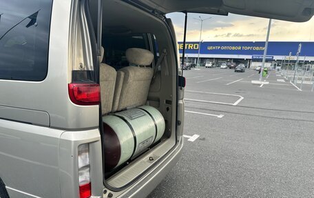 Nissan Elgrand III, 2002 год, 800 000 рублей, 6 фотография