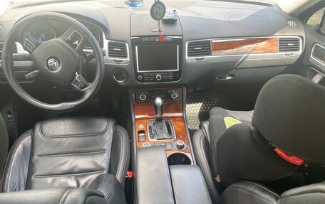 Volkswagen Touareg III, 2013 год, 2 500 000 рублей, 8 фотография