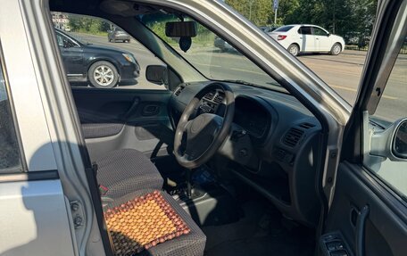Suzuki Swift II, 2002 год, 315 000 рублей, 6 фотография