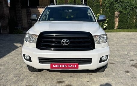 Toyota Sequoia II рестайлинг, 2008 год, 4 100 000 рублей, 4 фотография