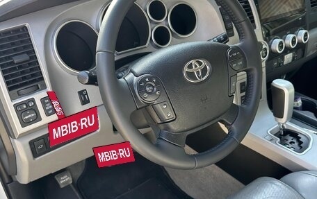 Toyota Sequoia II рестайлинг, 2008 год, 4 100 000 рублей, 11 фотография