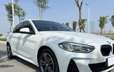 BMW 1 серия, 2021 год, 2 300 000 рублей, 2 фотография