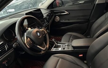 BMW 1 серия, 2021 год, 2 300 000 рублей, 10 фотография