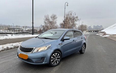 KIA Rio III рестайлинг, 2012 год, 585 000 рублей, 2 фотография