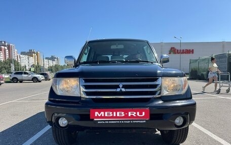 Mitsubishi Pajero iO, 2006 год, 1 100 000 рублей, 2 фотография