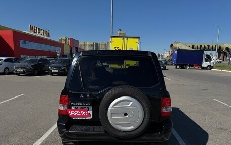 Mitsubishi Pajero iO, 2006 год, 1 100 000 рублей, 10 фотография