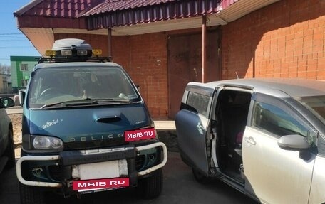 Mitsubishi Delica IV, 1996 год, 700 000 рублей, 2 фотография