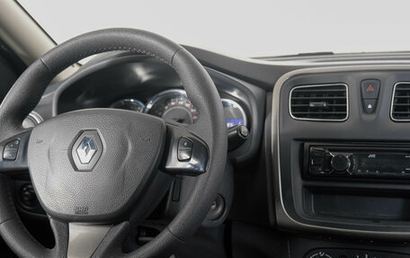 Renault Sandero II рестайлинг, 2015 год, 749 000 рублей, 13 фотография