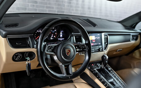 Porsche Macan I рестайлинг, 2017 год, 3 998 000 рублей, 12 фотография
