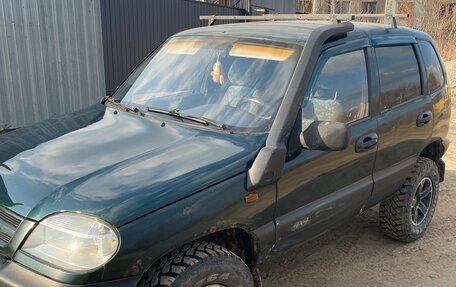 Chevrolet Niva I рестайлинг, 2004 год, 300 000 рублей, 1 фотография