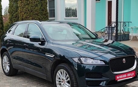 Jaguar F-Pace, 2017 год, 3 400 000 рублей, 2 фотография