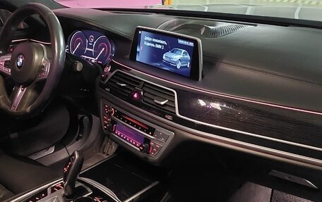 BMW 7 серия, 2017 год, 7 000 000 рублей, 7 фотография