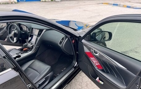 Infiniti Q50 I рестайлинг, 2018 год, 2 800 000 рублей, 13 фотография