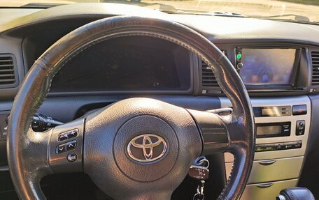Toyota Corolla, 2005 год, 760 000 рублей, 10 фотография