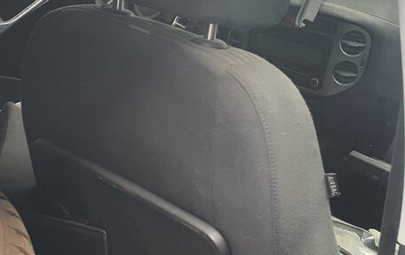 Volkswagen Tiguan I, 2010 год, 350 000 рублей, 4 фотография
