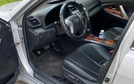 Toyota Camry, 2010 год, 930 000 рублей, 9 фотография