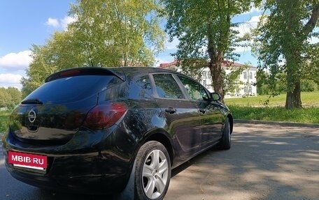 Opel Astra J, 2011 год, 640 000 рублей, 5 фотография