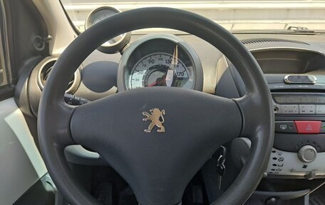 Peugeot 107 I рестайлинг, 2010 год, 430 000 рублей, 7 фотография
